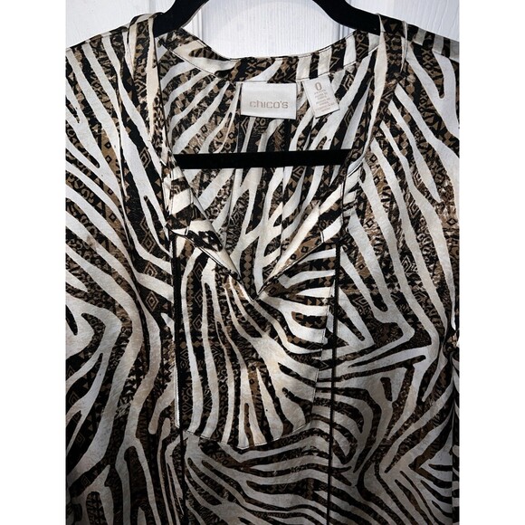 Chicos Blouse Womens Petite 0 Sz PS Top Brown Animal Zebra Tassel Shirt Mobwife - Picture 6 of 9